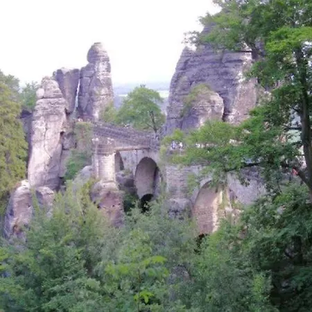 Alluring In Grunhainichen-borstendorf Villa