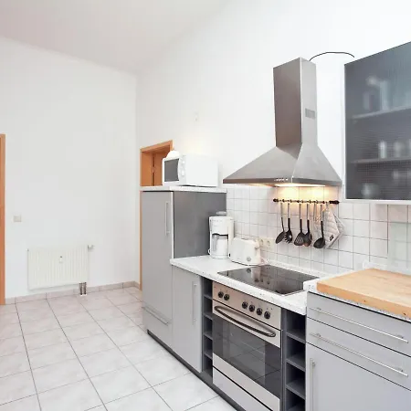 Villa Moderne In Borstendorf Mit Park Leubsdorf