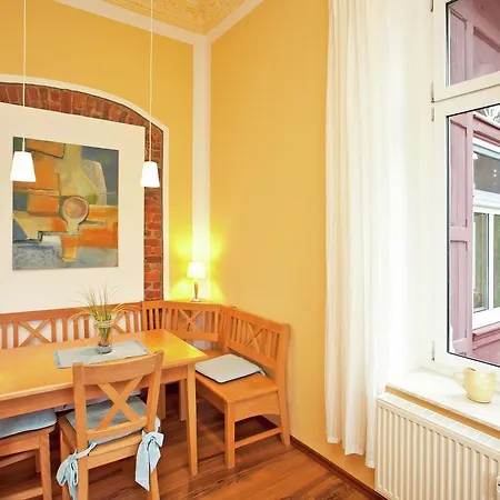 Villa Moderne In Borstendorf Mit Park Leubsdorf